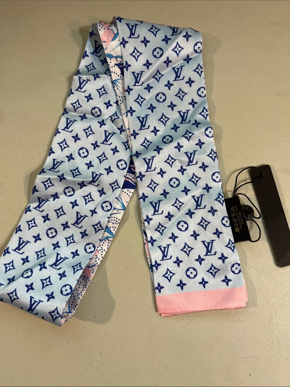 Louis Vuitton floral Blue & Pink Monogram Silk Twilly